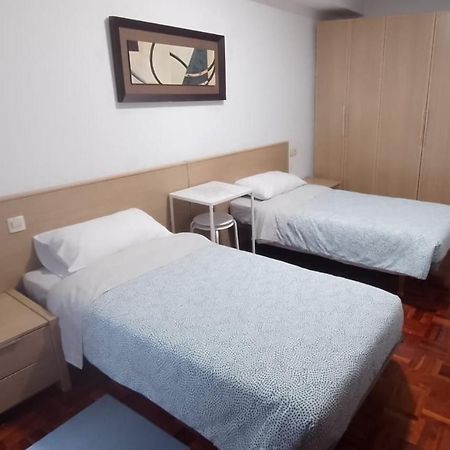 Апартаменты Casa Caminante - Habitacion Памплона Экстерьер фото